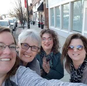 Meet your Posher, Amy